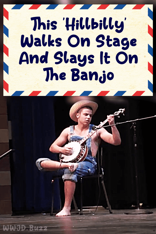 This \'Hillbilly\' Walks On Stage And Slays It On The Banjo