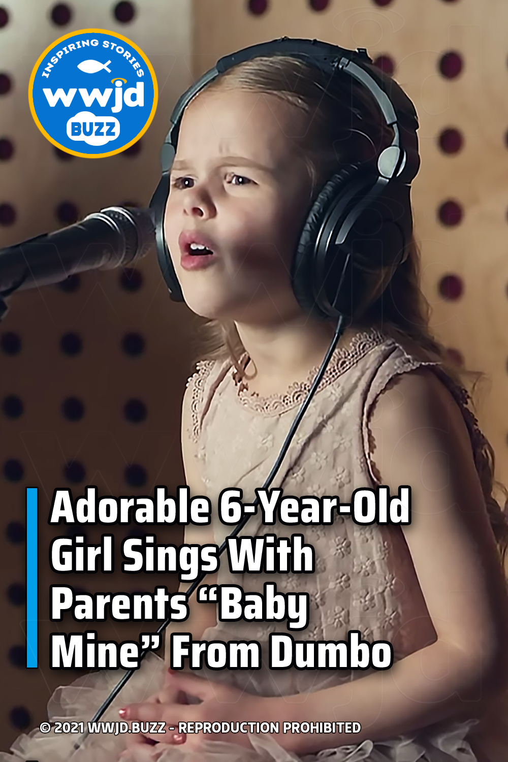 Adorable 6-Year-Old Girl Sings With Parents “Baby Mine” From Dumbo