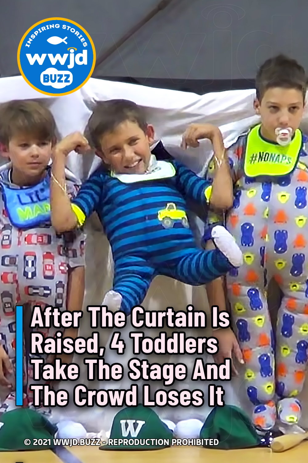 After The Curtain Is Raised, 4 Toddlers Take The Stage And The Crowd Loses It