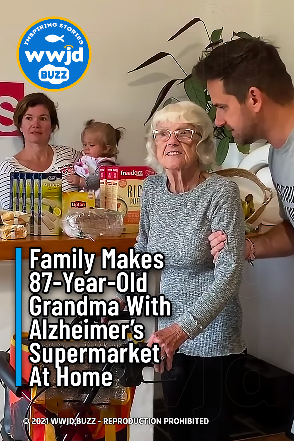 Family Makes 87-Year-Old Grandma With Alzheimer\'s Supermarket At Home