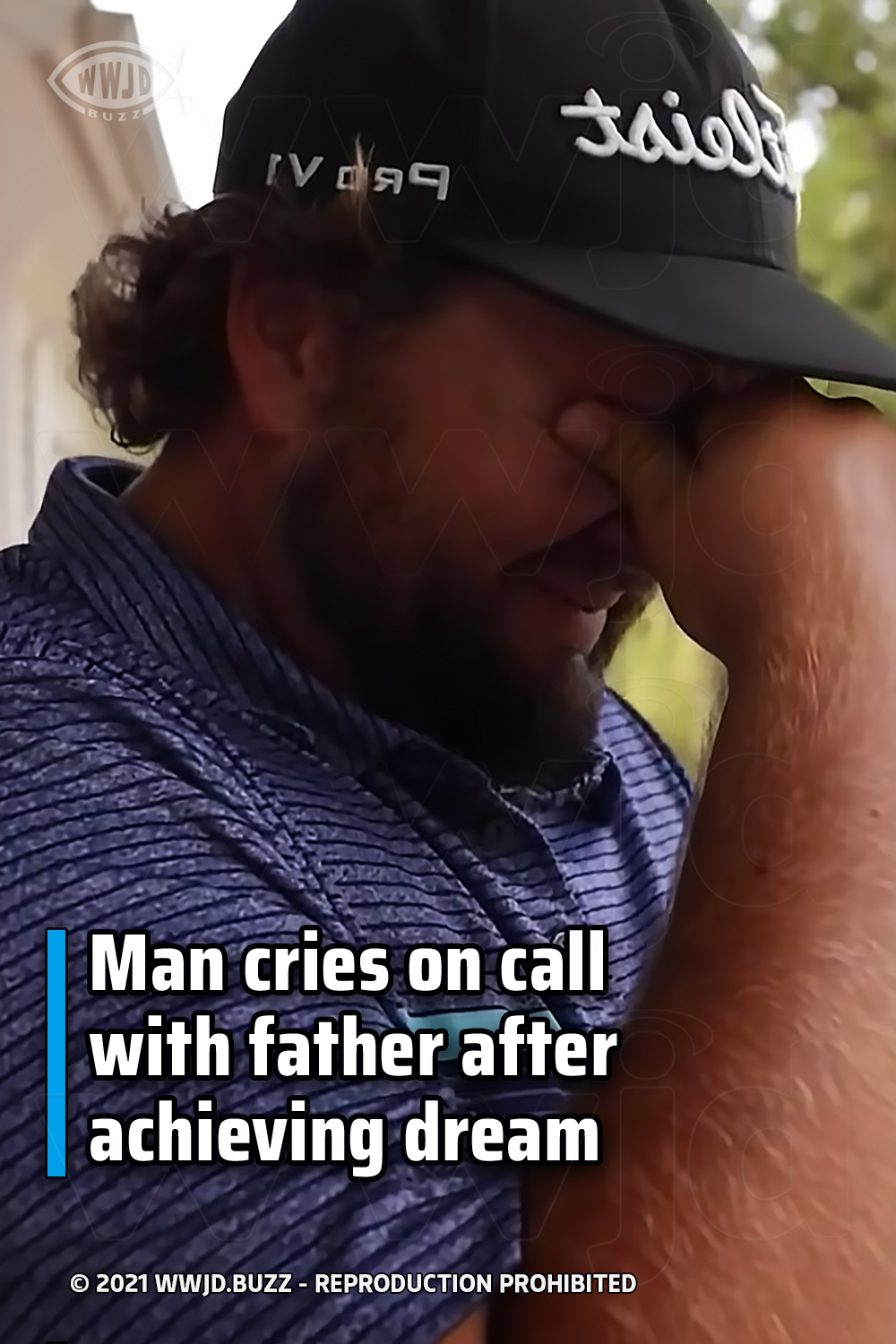 Man cries on call with father after achieving dream
