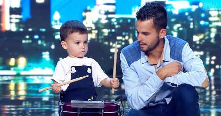 Charming Talented baby drummer delights all judges on Got Talent show