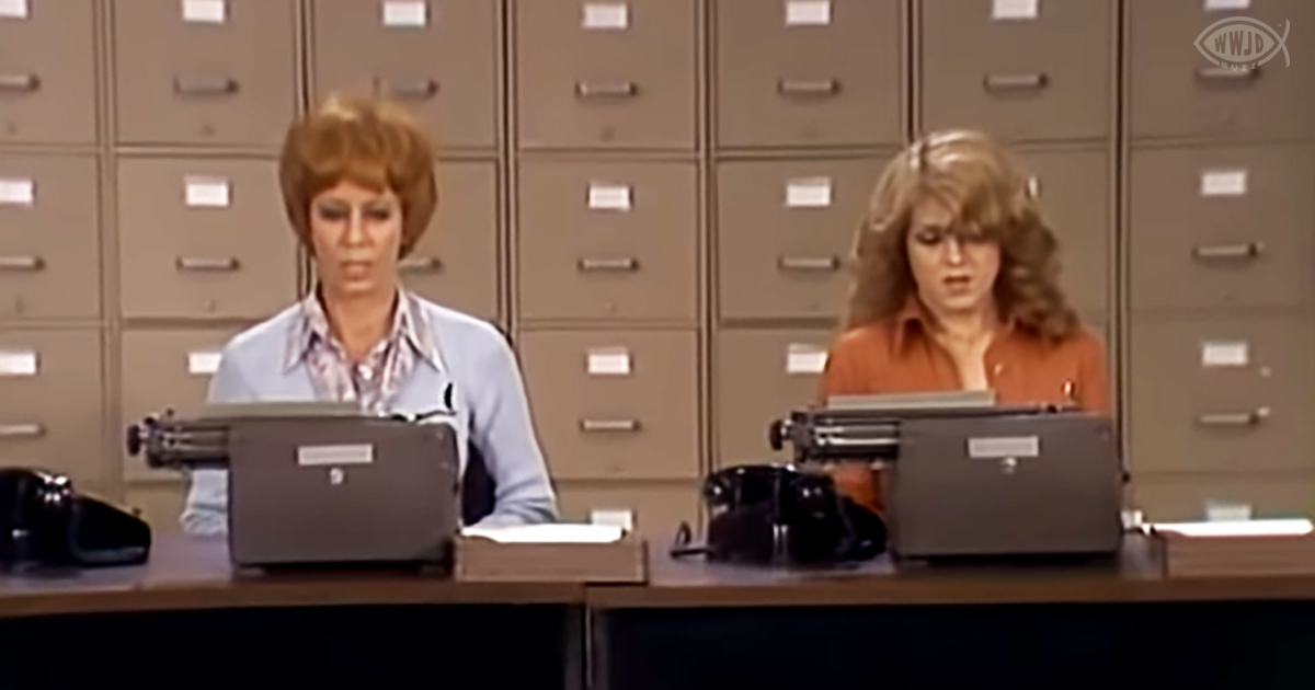 Carol Burnett and Bernadette Peters' hilarious skit