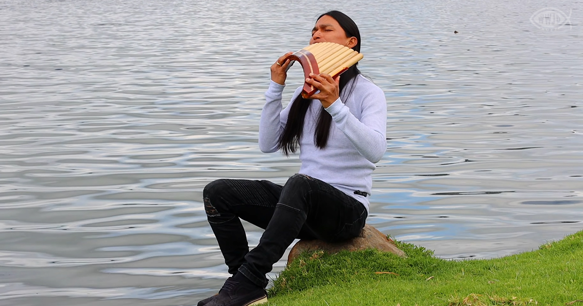 Native American brothers' pan flute rendition of 'Sound of Silence'