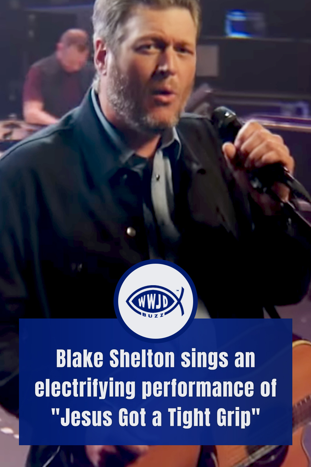 Blake Shelton sings an electrifying performance of \